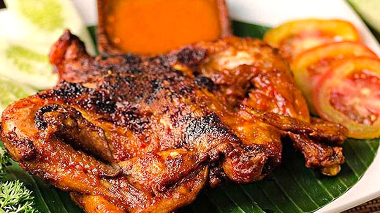 Tiga Resep Ayam Bakar: Kecap Kemiri, Rujak, Taliwang