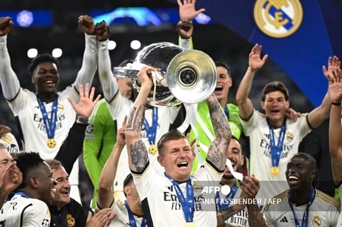 Toni Kroos Kembali ke Real Madrid, di Dewan Direksi