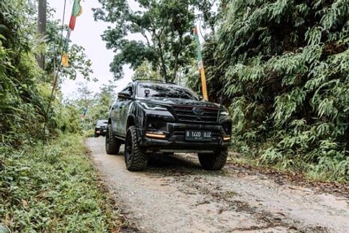 Toyota Fortuner 2.8 L: 9 Kode Baru Menandai Generasi Ketiga