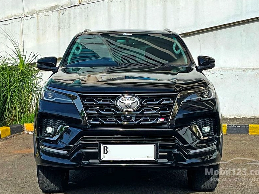 Toyota Fortuner: Harga dan Skema Kredit 2.4L 48 Bulan