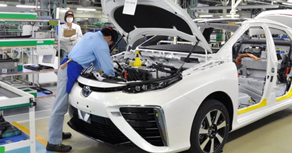 Toyota Panggil Produsen Jepang Bersatu Lawan Mobil China