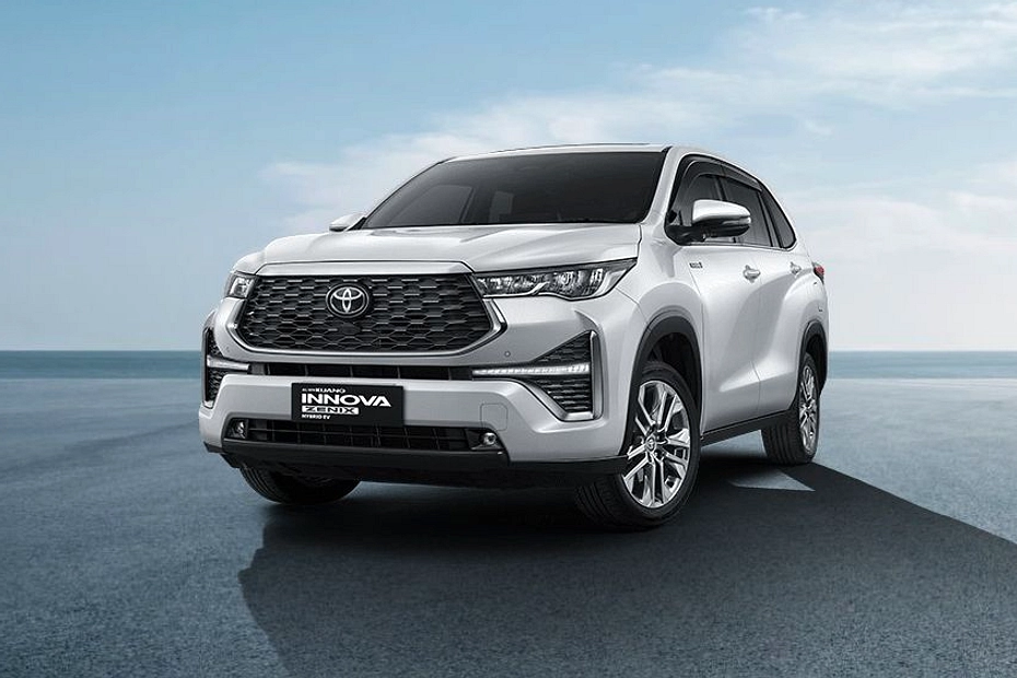 Toyota Uji Coba Innova Hycross Facelift di India