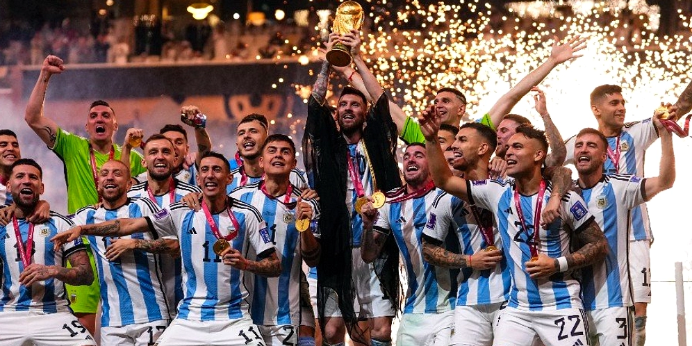 Tradisi Unik Warga Tabanan: Kibarkan Bendera Negara Peserta Piala Dunia