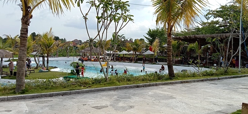 Trans Luxury Hotel Surabaya Buka Pintu Staycation Lengkap