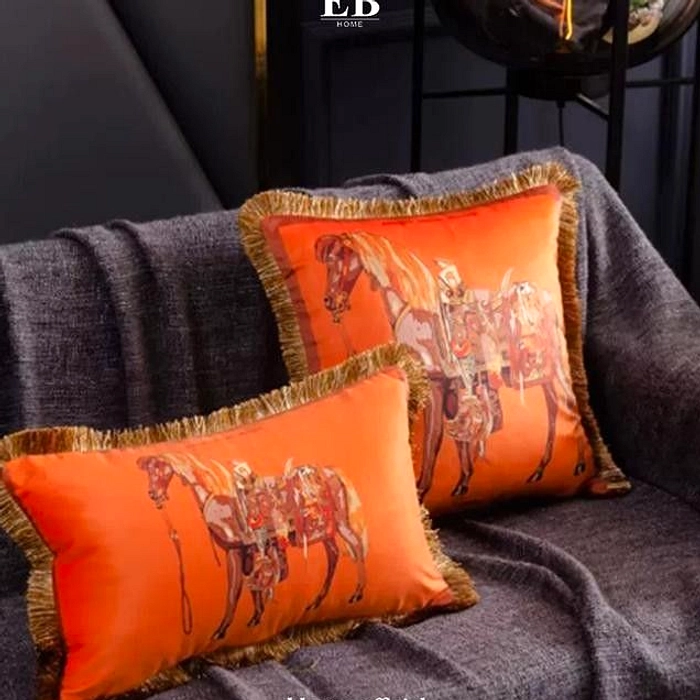 Transmart Diskon 50+20%, Sarung Bantal Rp 25 Ribu