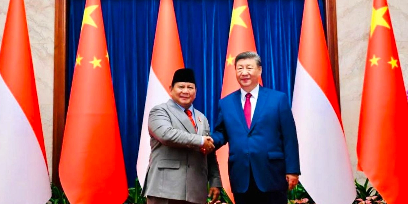Trump Kunjungi Beijing: Pertemuan Puncak dengan Xi Jinping