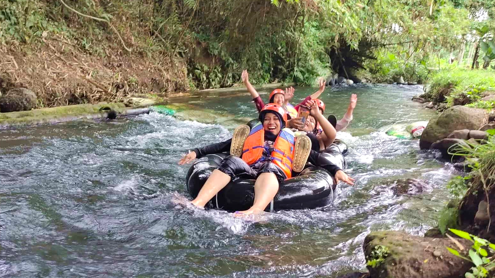 Tumpak Selo: Paket Liburan Murah dengan Air & Off‑Road