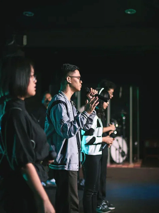 Tyo Nugros Dilarang Keluar, Konser Dewa 19 di Malaysia Gagal