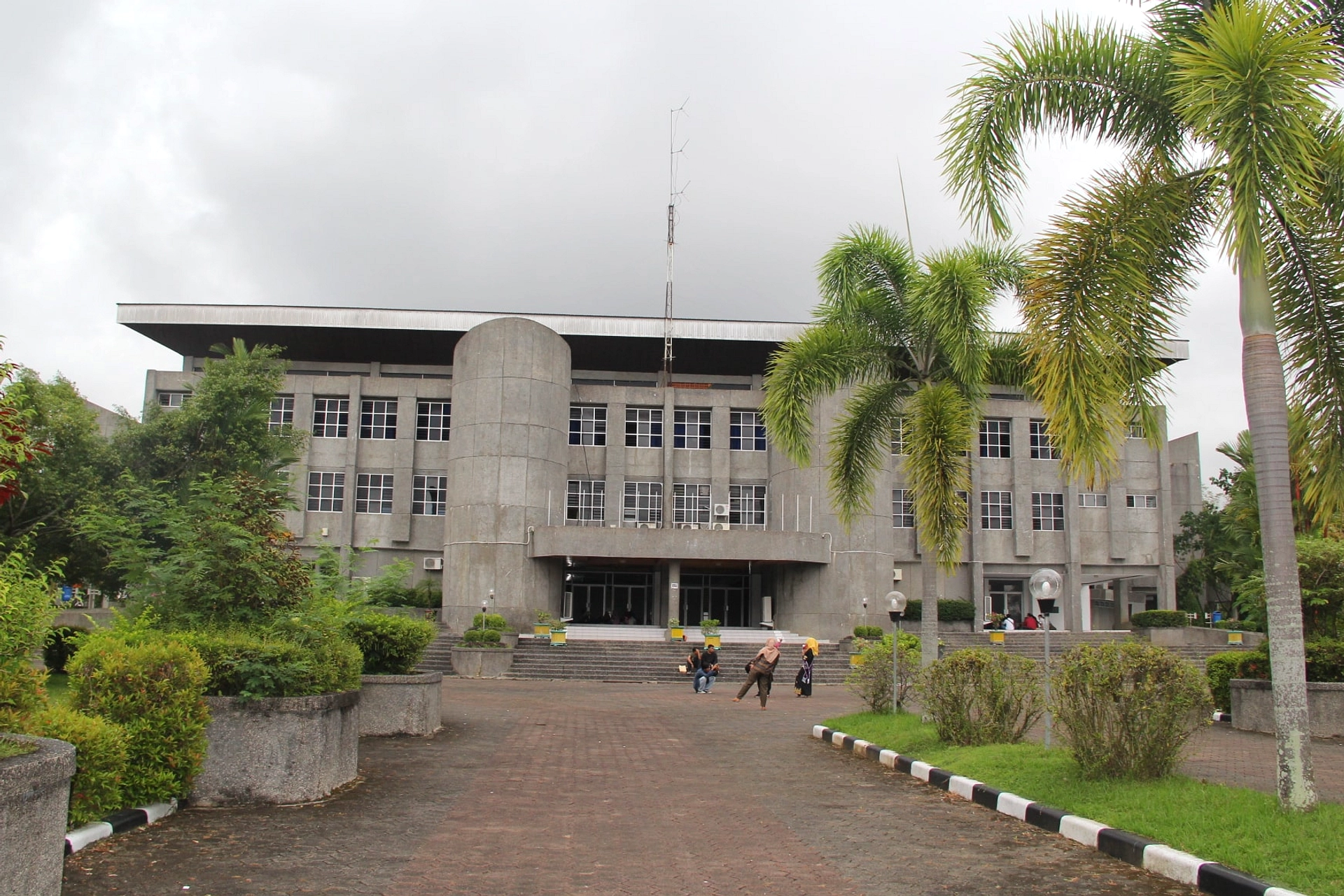 UTBK 2026 Unand: Jadwal Ujian Jumat Disesuaikan Waktu Sholat