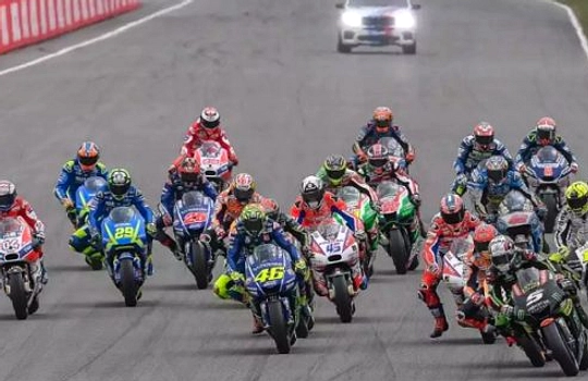 Veda Ega Start P20, Finis P5 di Moto3 Brno
