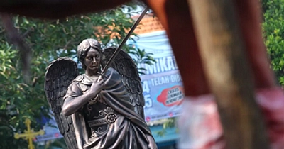 Vigili Paskah: Ibadah Malam Menunggu Kebangkitan Rundown