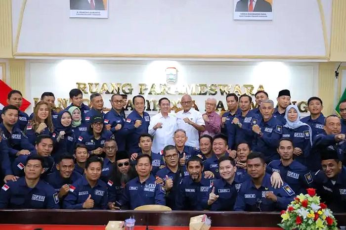 Wali Kota Palembang Investigasi Harga Susu UHT & Plastik
