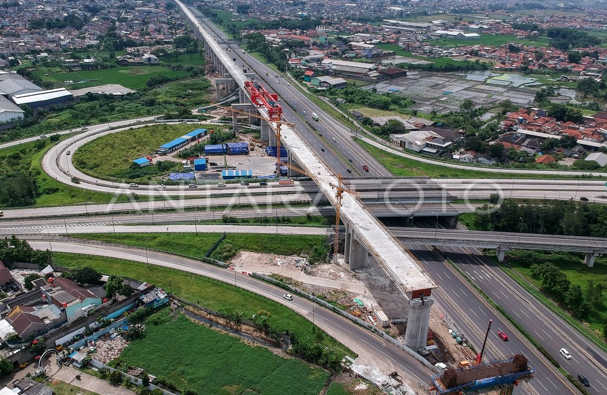 WIKA Rugi Rp 1,8 Triliun, Keluar Kereta Cepat Jakarta-Bandung