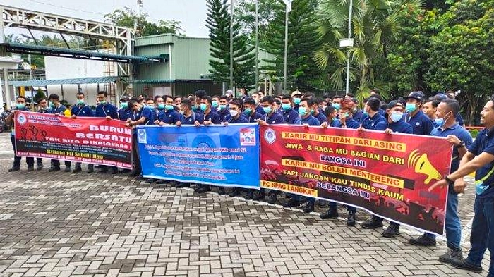 Yassierli Keprihatinan atas Demonstrasi Buruh Indomaret